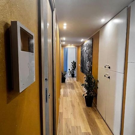 Prestigioso Trilocale Sui Navigli Con A/C & Wi-Fi Lejlighed Milano Eksteriør billede