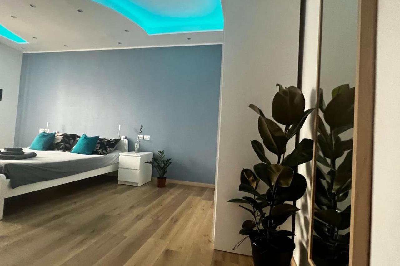 Prestigioso Trilocale Sui Navigli Con A/C & Wi-Fi Lejlighed Milano Eksteriør billede