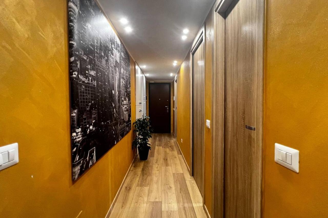 Prestigioso Trilocale Sui Navigli Con A/C & Wi-Fi Lejlighed Milano Eksteriør billede